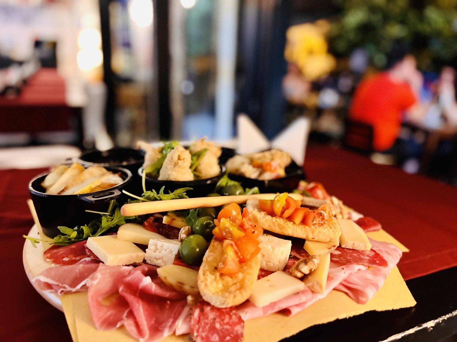 Tagliere Misto Grande, delizie grandi il doppio.