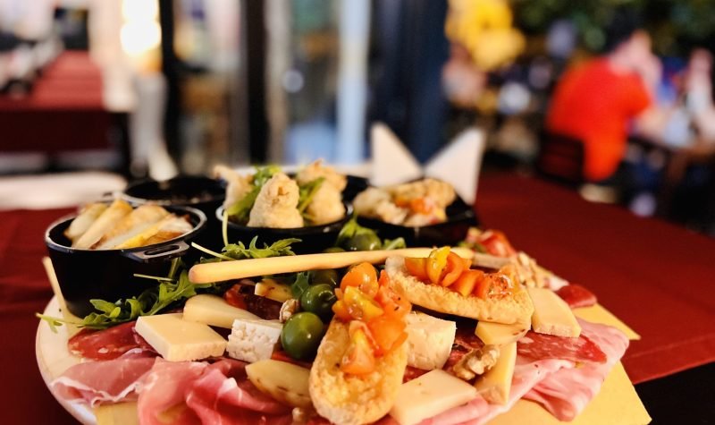 Tagliere Misto Grande Tagliere Misto Grande, delizie grandi il doppio.